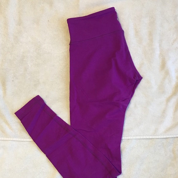 lululemon athletica Pants - Lululemon Athletica Wunder Under Tight